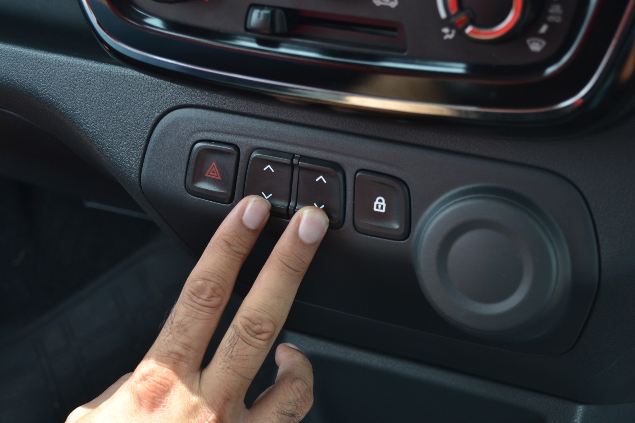 Renault Kwid - centre console