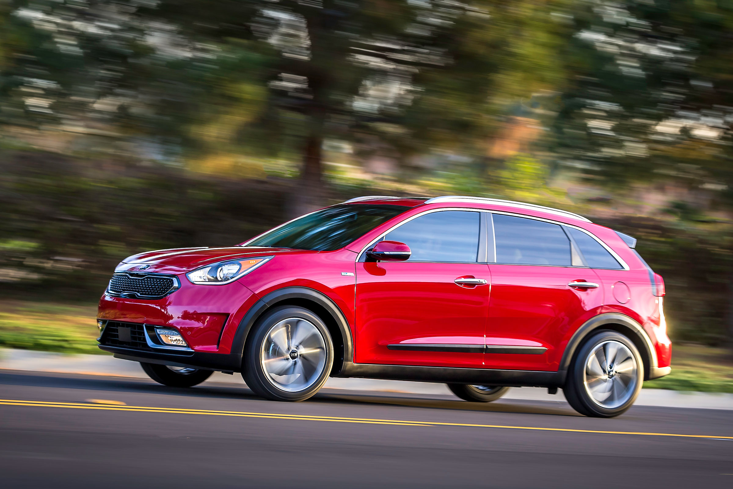 Kia Niro driving