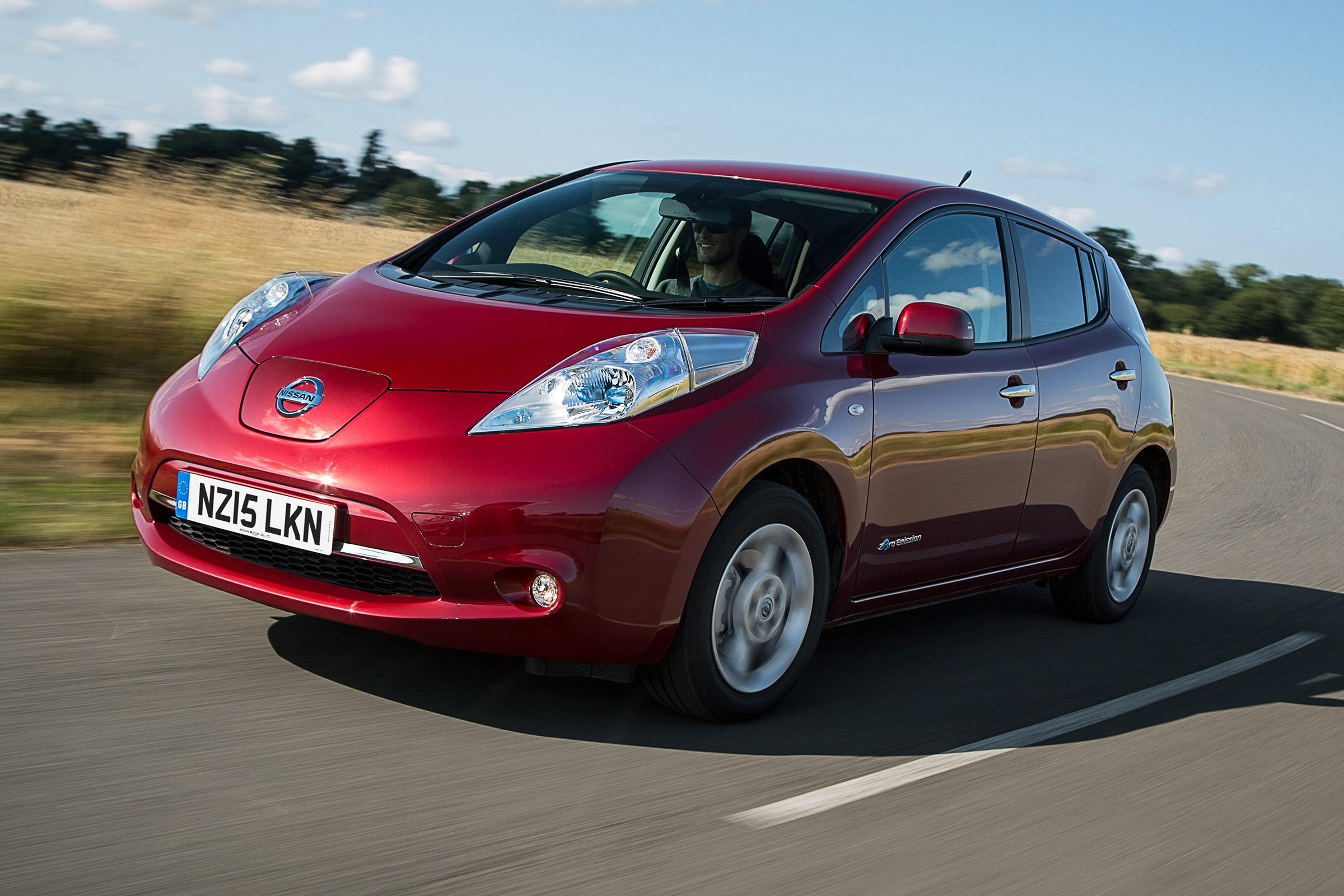 Nissan Leaf - front