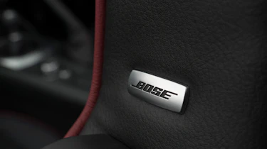 Mazda MX-5 Recaro - stereo