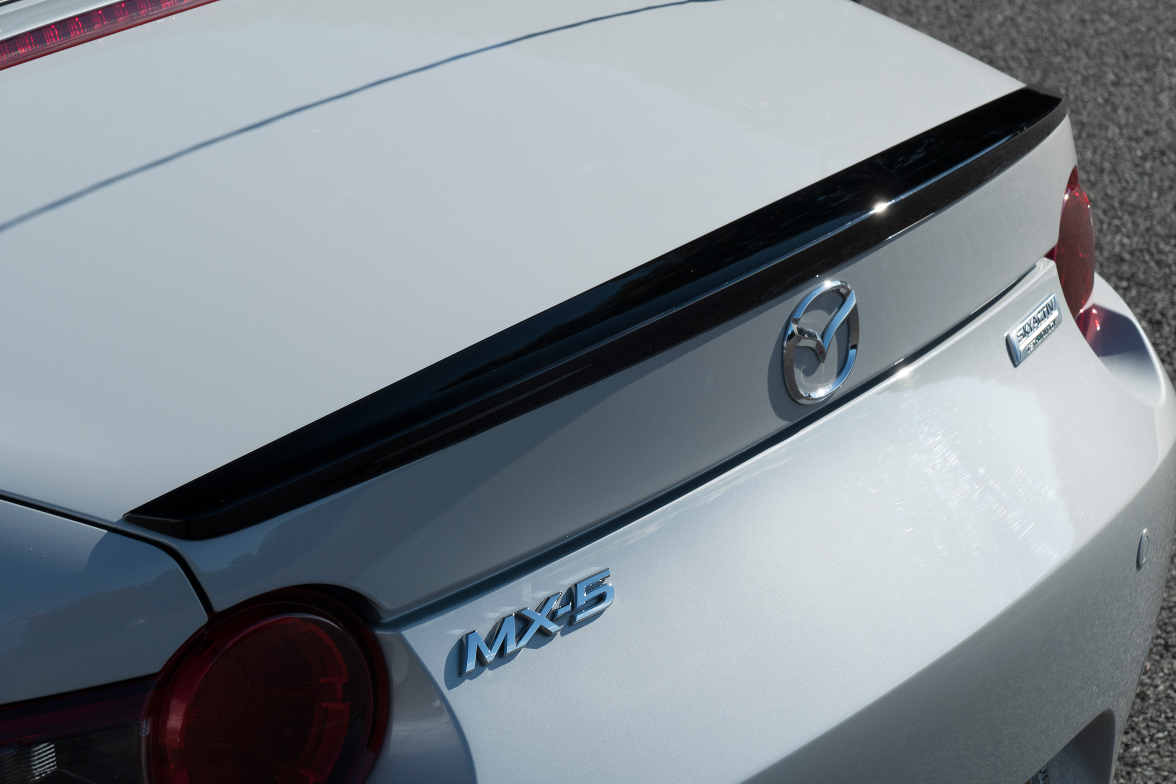Mazda MX-5 Recaro - rear spoiler