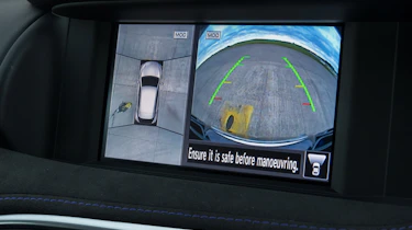 Infiniti Q30 - reversing camera