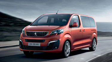 Peugeot Traveller MPV front