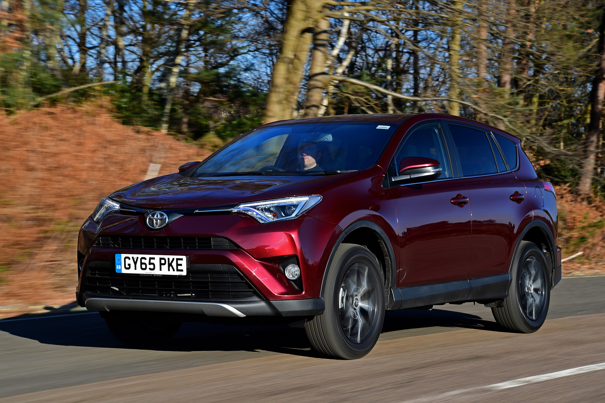 Toyota RAV4 2016 - front tracking