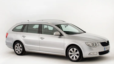 Skoda Superb Mk2 - used front/side