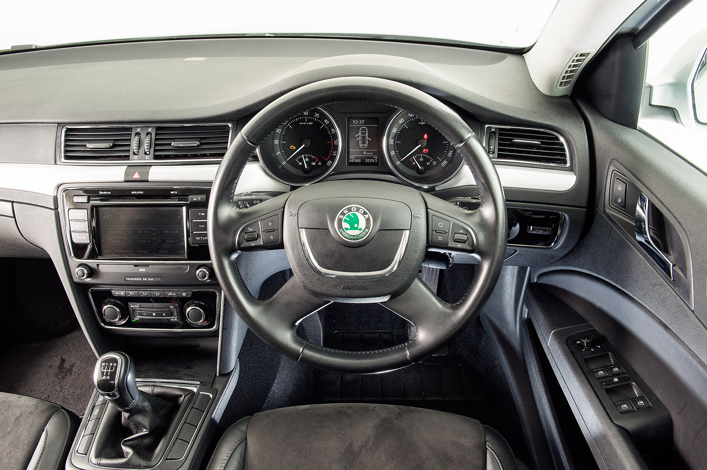 Skoda Superb Mk2 - used dash