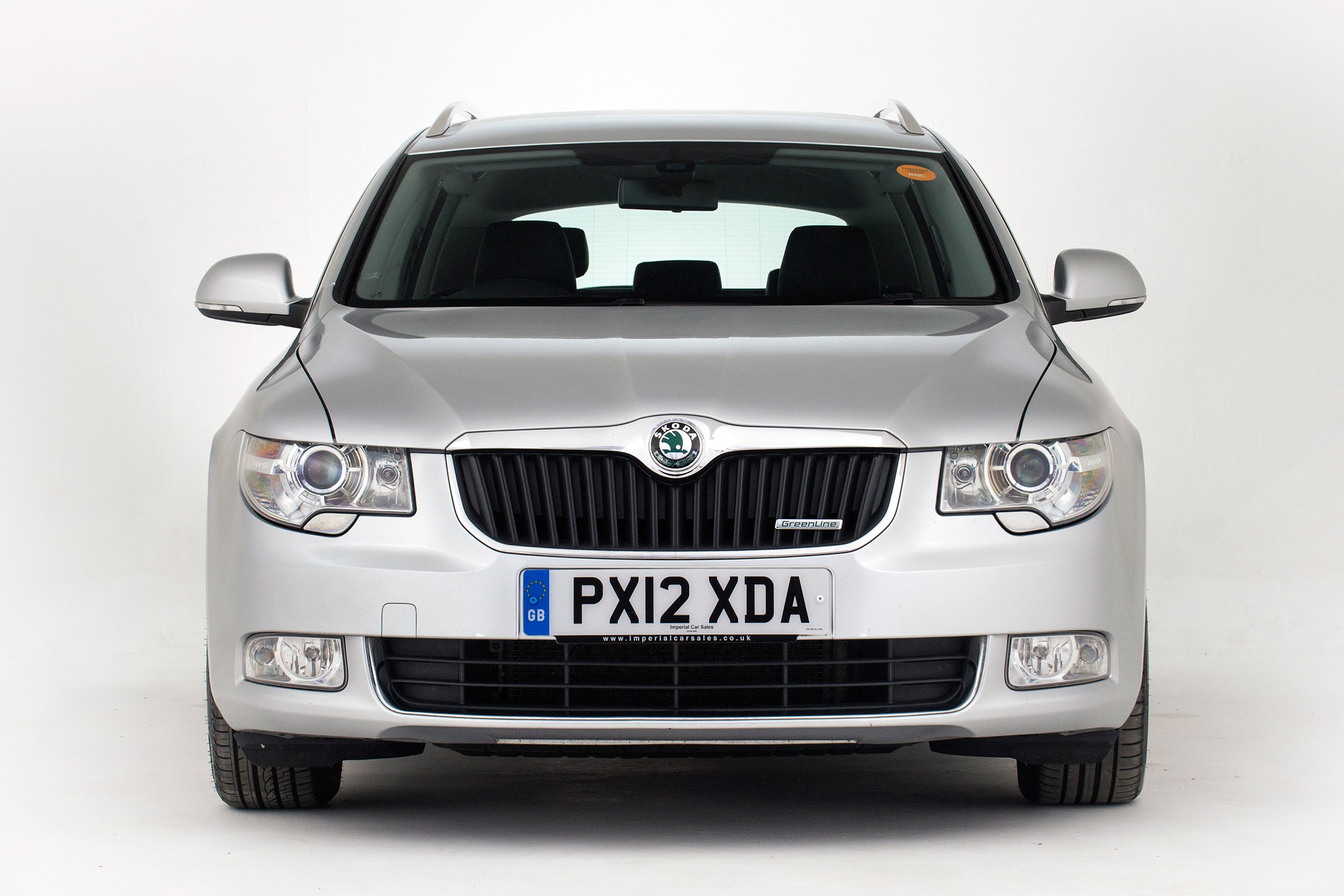 Skoda Superb Mk2 - used front