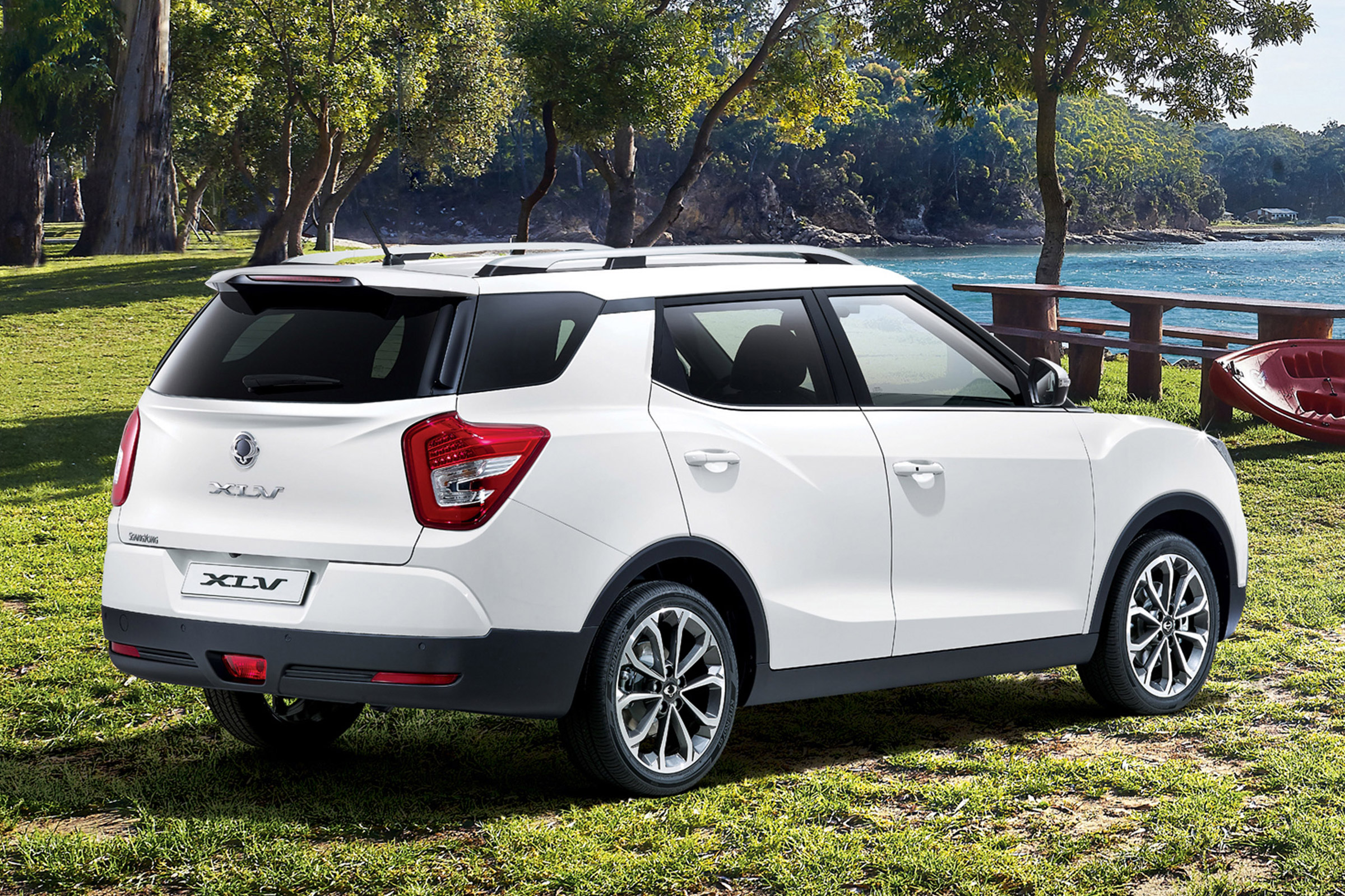SsangYong Tivoli XLV - rear static
