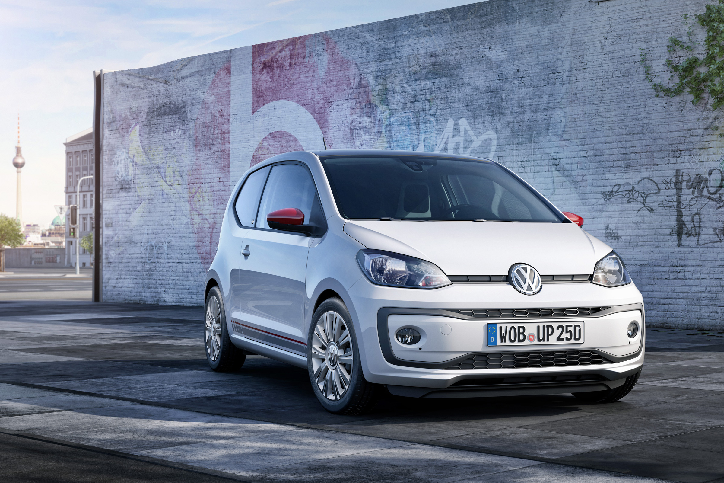 Volkswagen up! facelift 2016 - front quarter