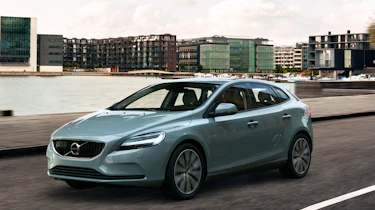 Volvo V40 - facelift front city