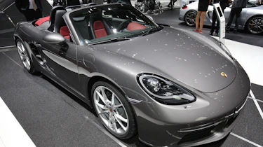 Porsche 718 Boxster - Geneva 2016 - front three quarters