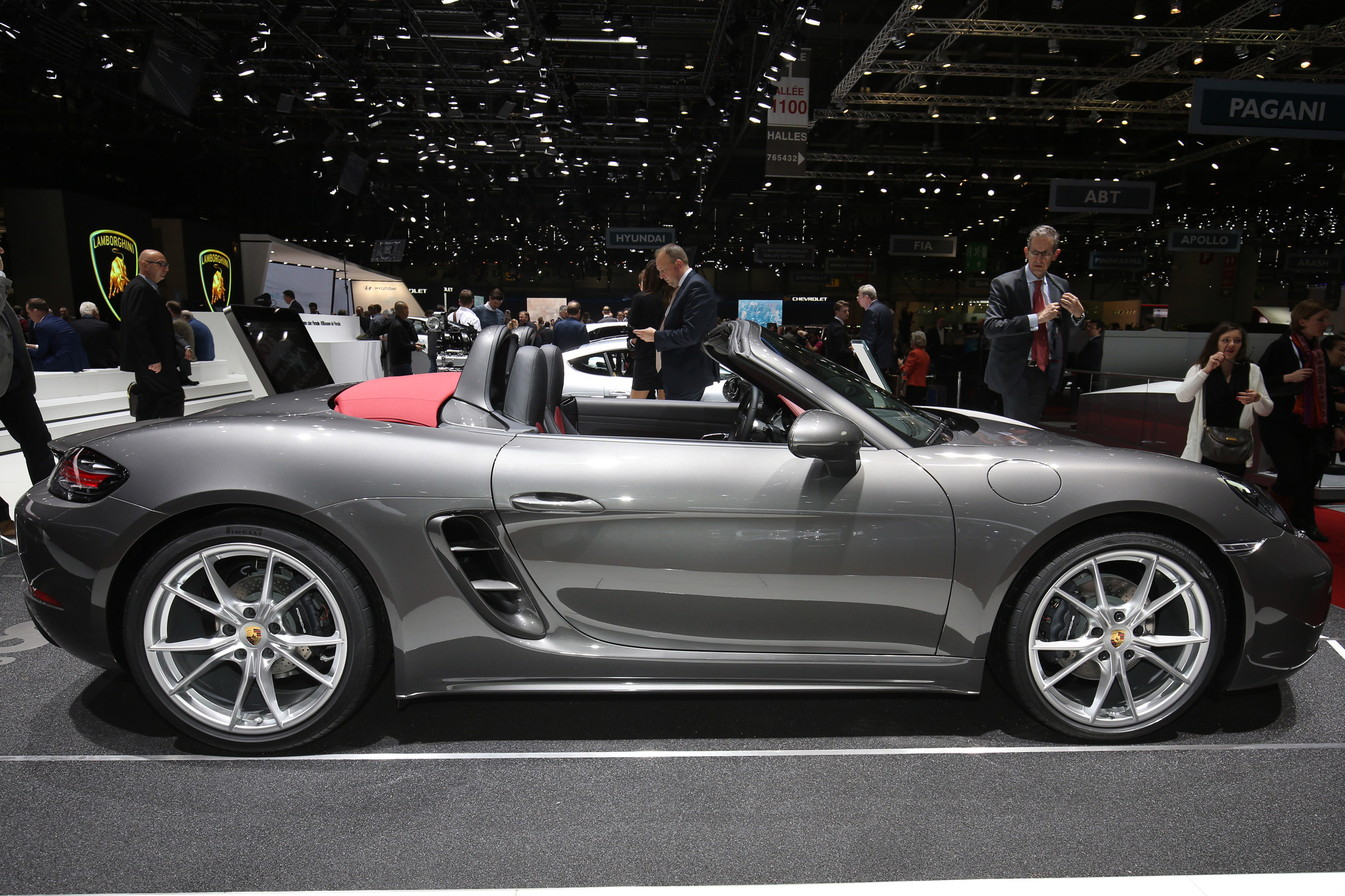Porsche 718 Boxster - Geneva 2016 -  side profile