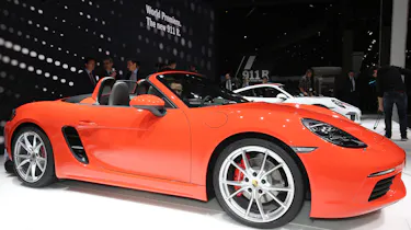 Porsche 718 Boxster - Geneva 2016 - side profile