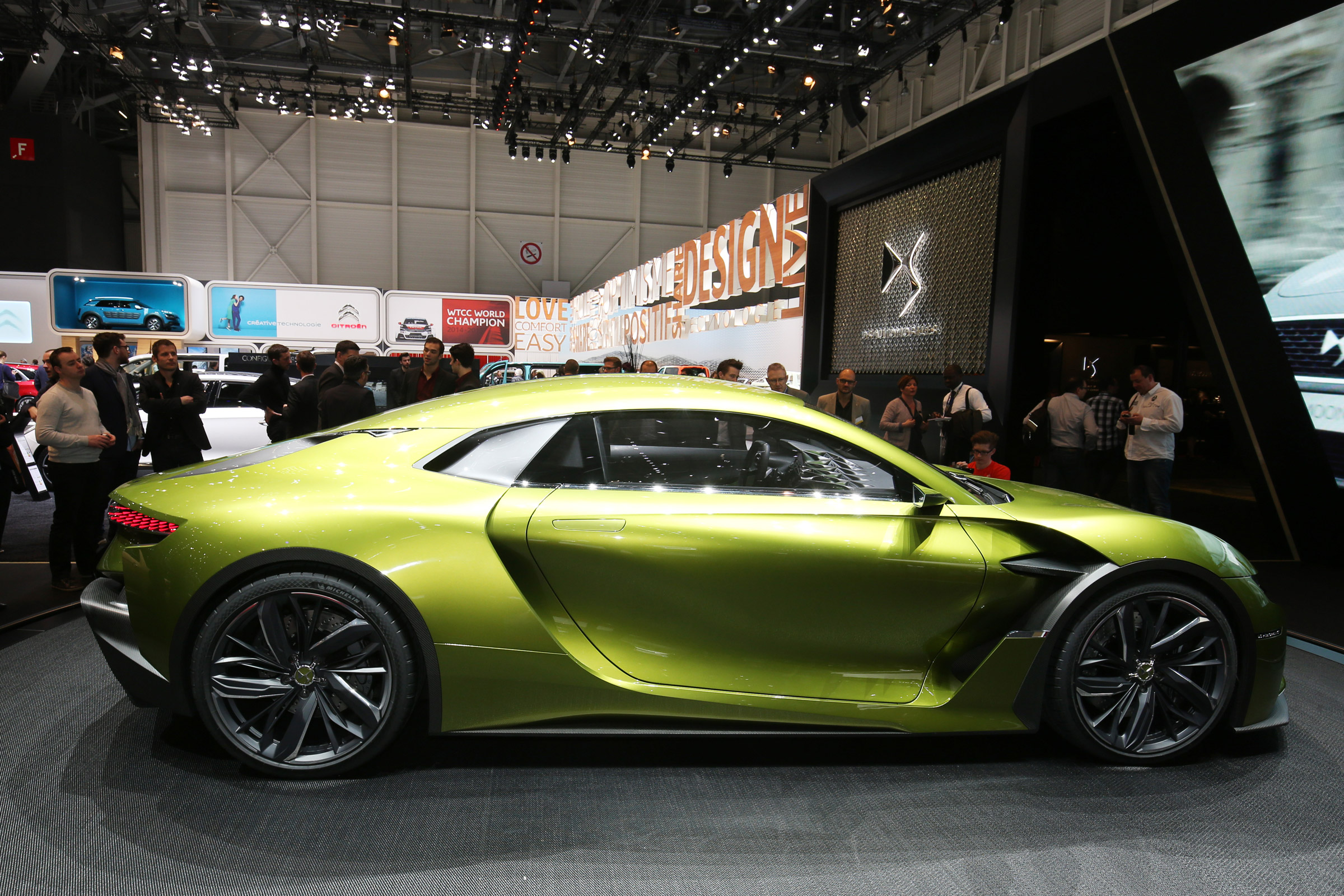 DS E-Tense concept car - Geneva 2016 - side profile