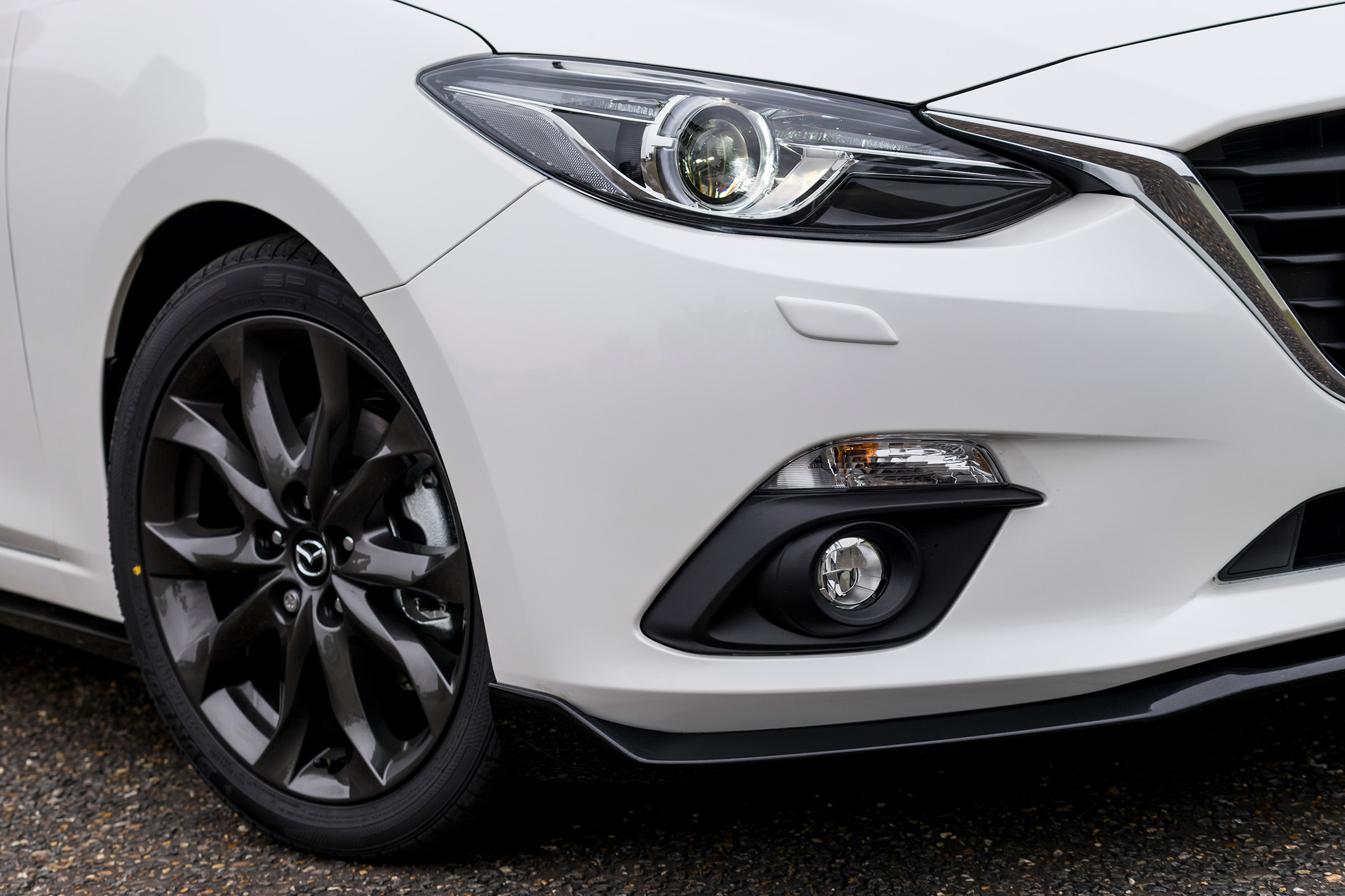 Mazda 3 Sport Black front close