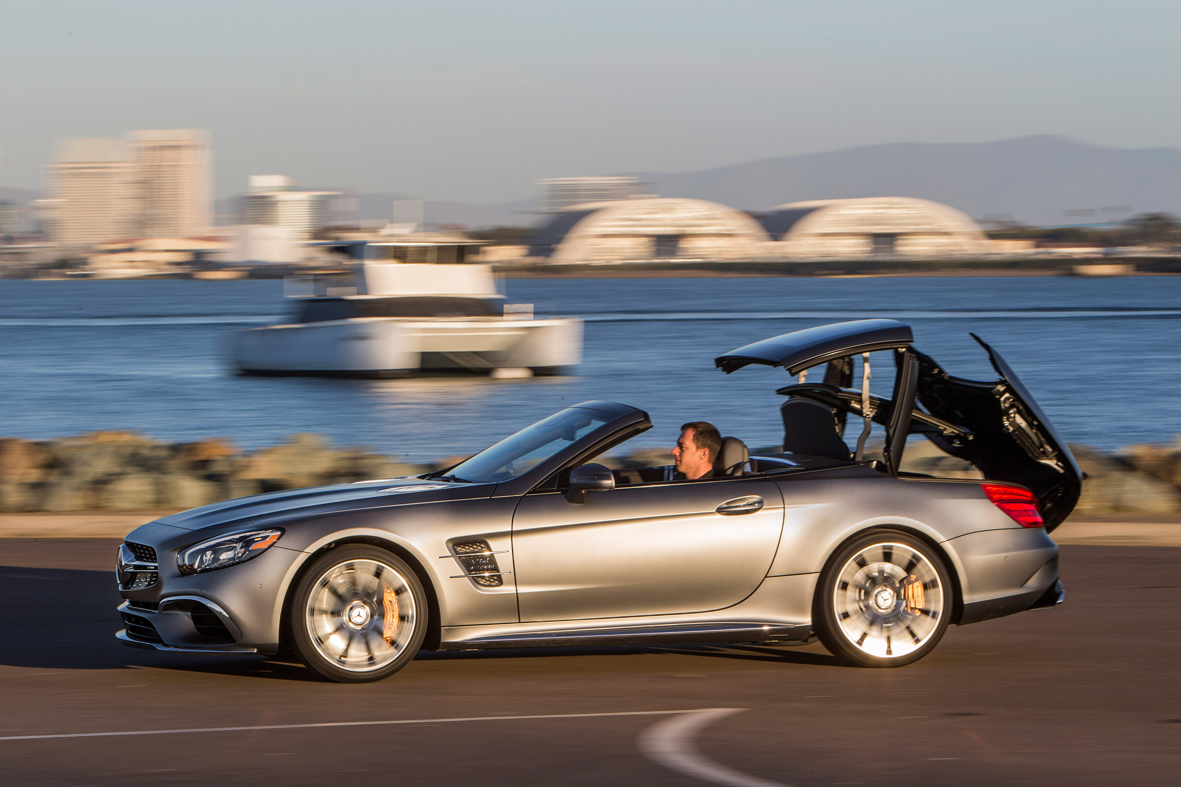 Mercedes-AMG SL 65 - roof opening