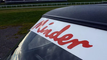Minder Cars