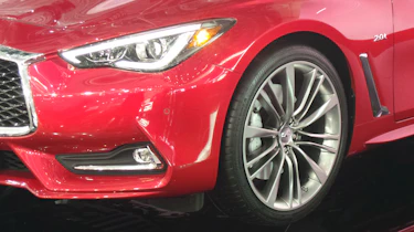 Infiniti Q60 Geneva - front three quarter crop