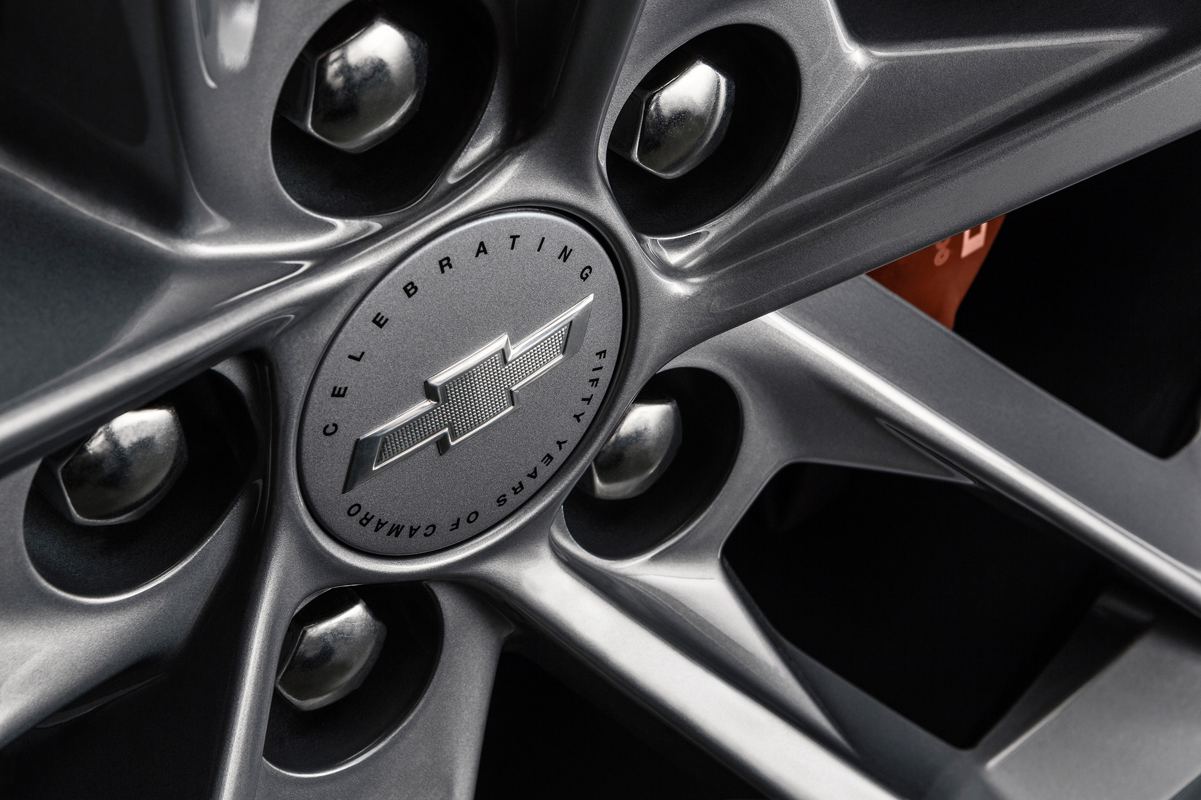 Chevrolet Camaro 50th Anniversary - wheel