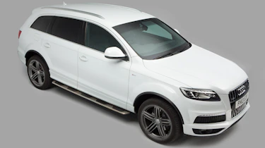 Used Audi Q7 - front/above