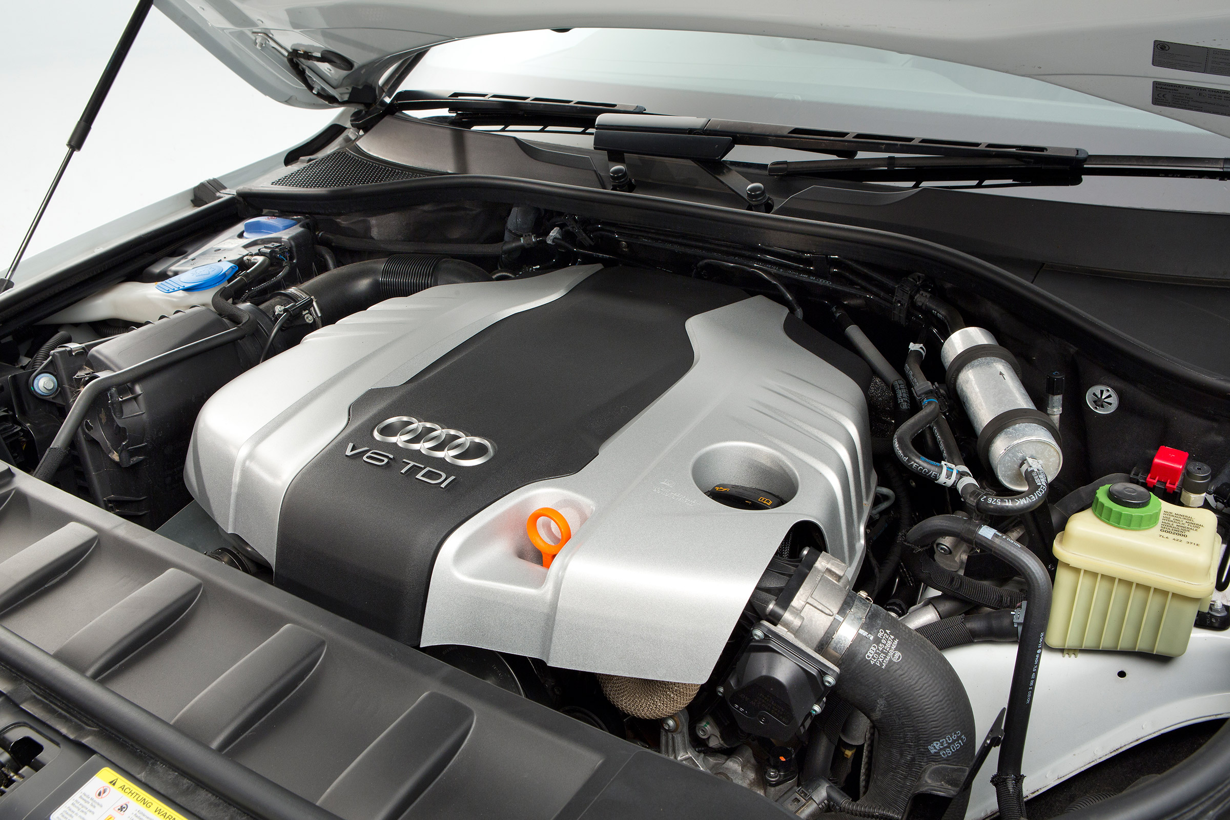 Used Audi Q7 - engine