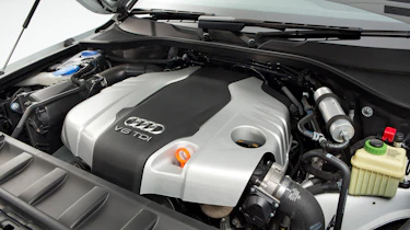 Used Audi Q7 - engine