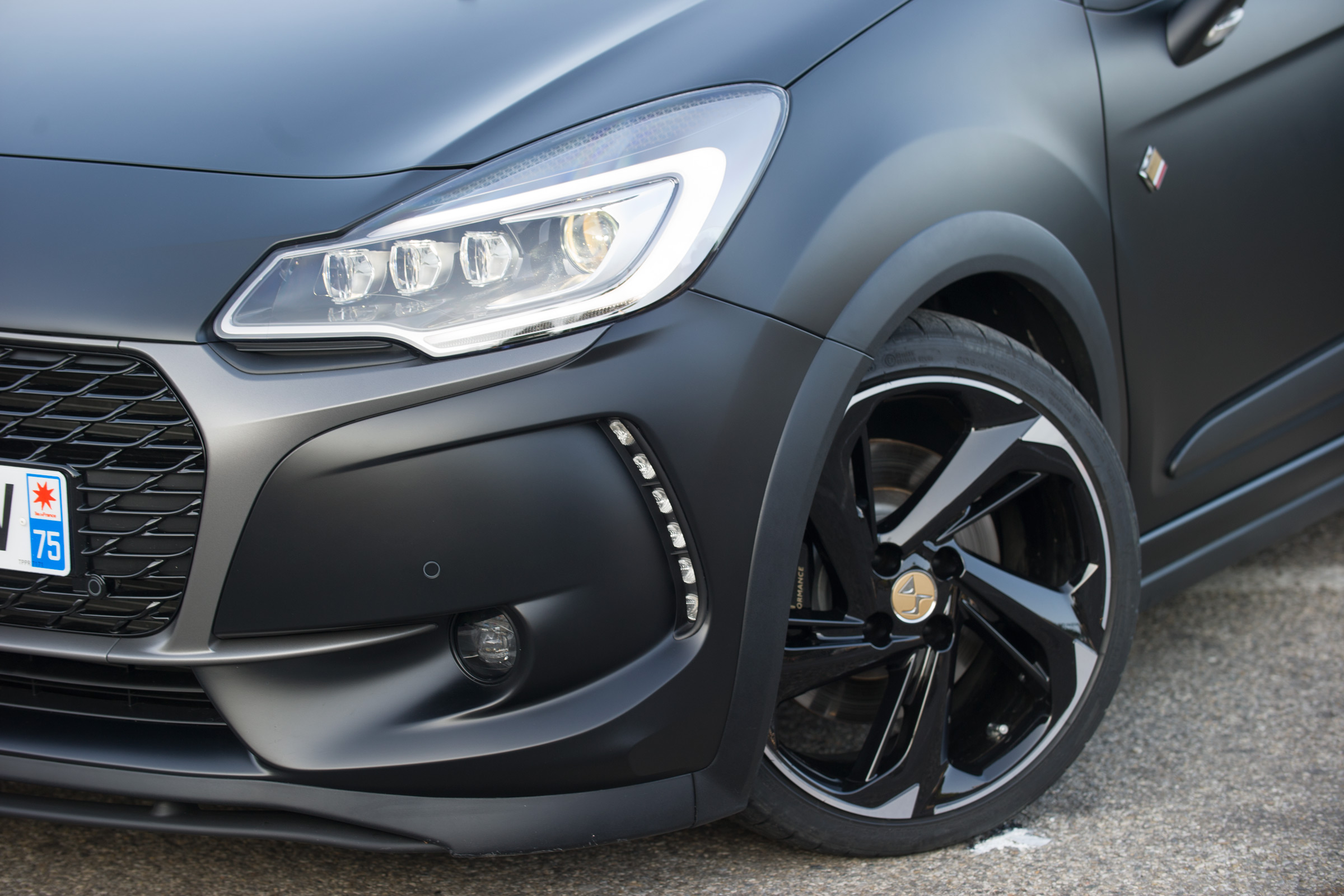 DS 3 Performance review 2016 - front 2