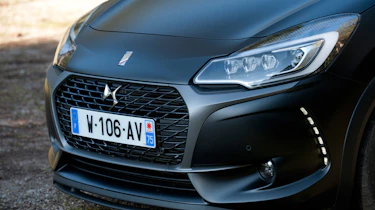 DS 3 Performance review 2016 - front