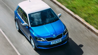 Skoda Fabia Colour Edition - above