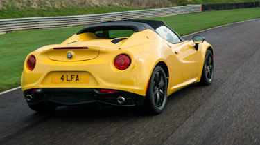 Alfa Romeo 4C Spider - rear action