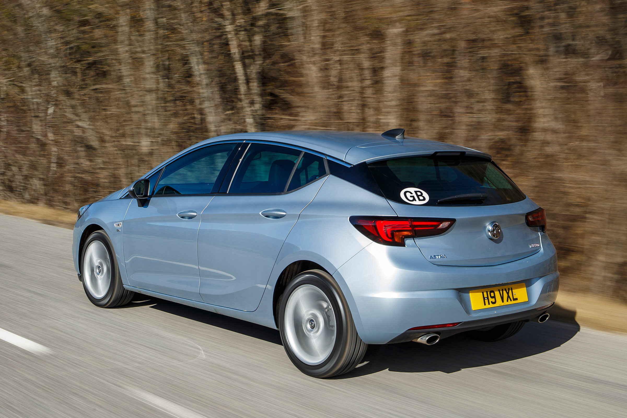 Vauxhall Astra 1.6 turbo - rear