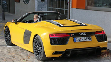 Audi R8 Spyder - spied side/rear