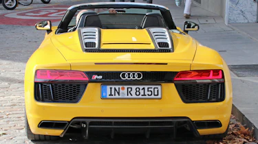 Audi R8 Spyder - spied full rear