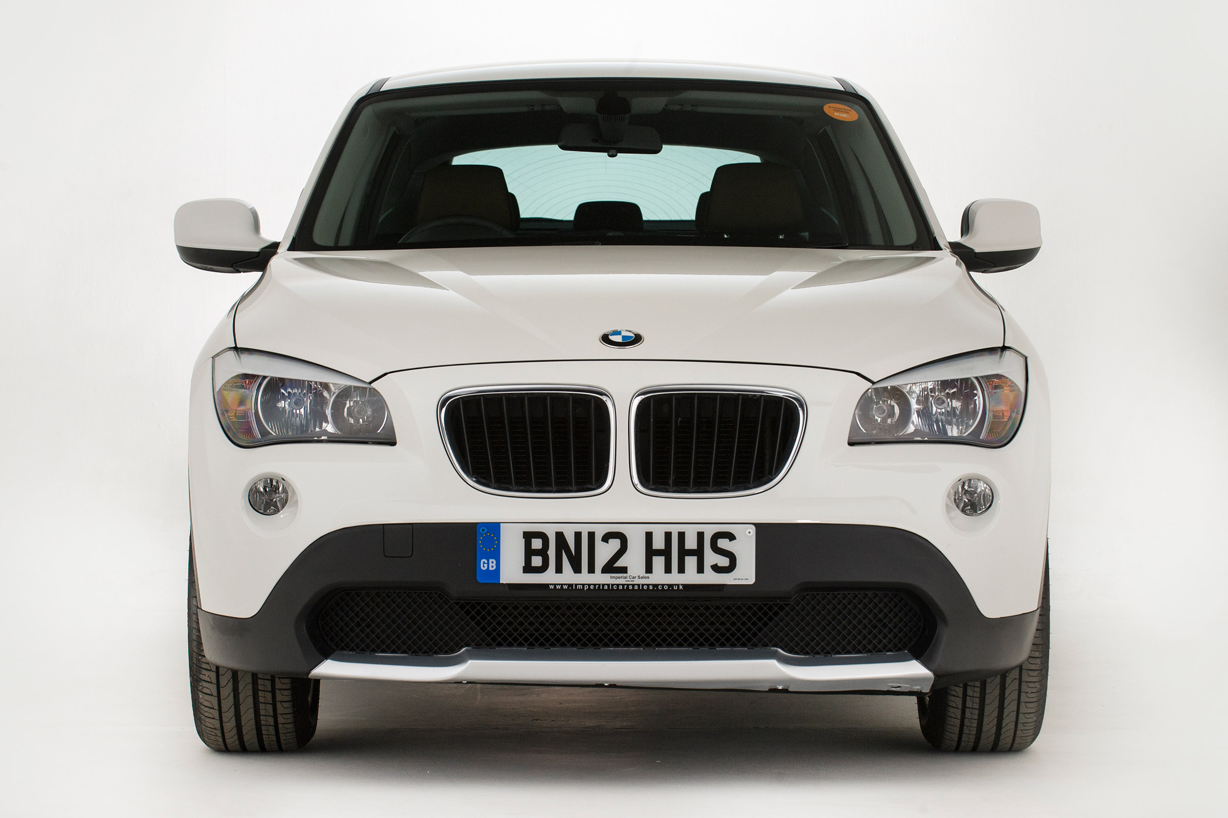 BMW X1 Mk1 - full front