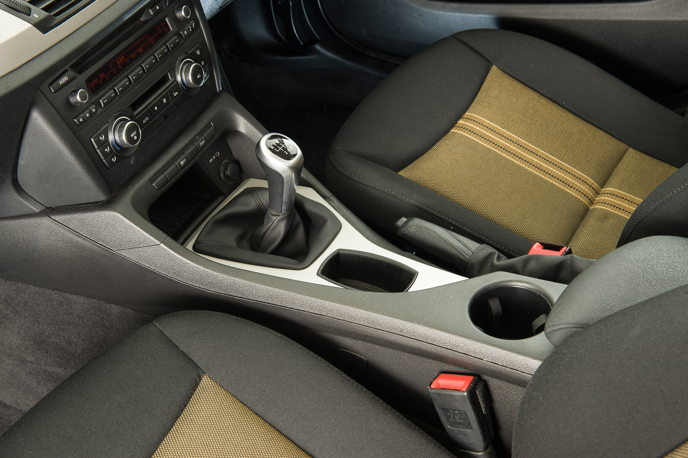 BMW X1 Mk1 - centre console