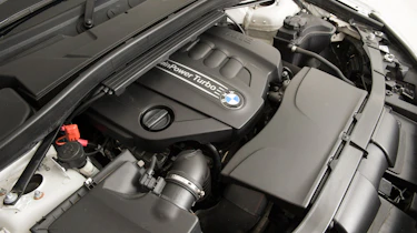 BMW X1 Mk1 - engine