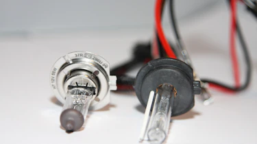 HID conversion kits - real vs fake bulb