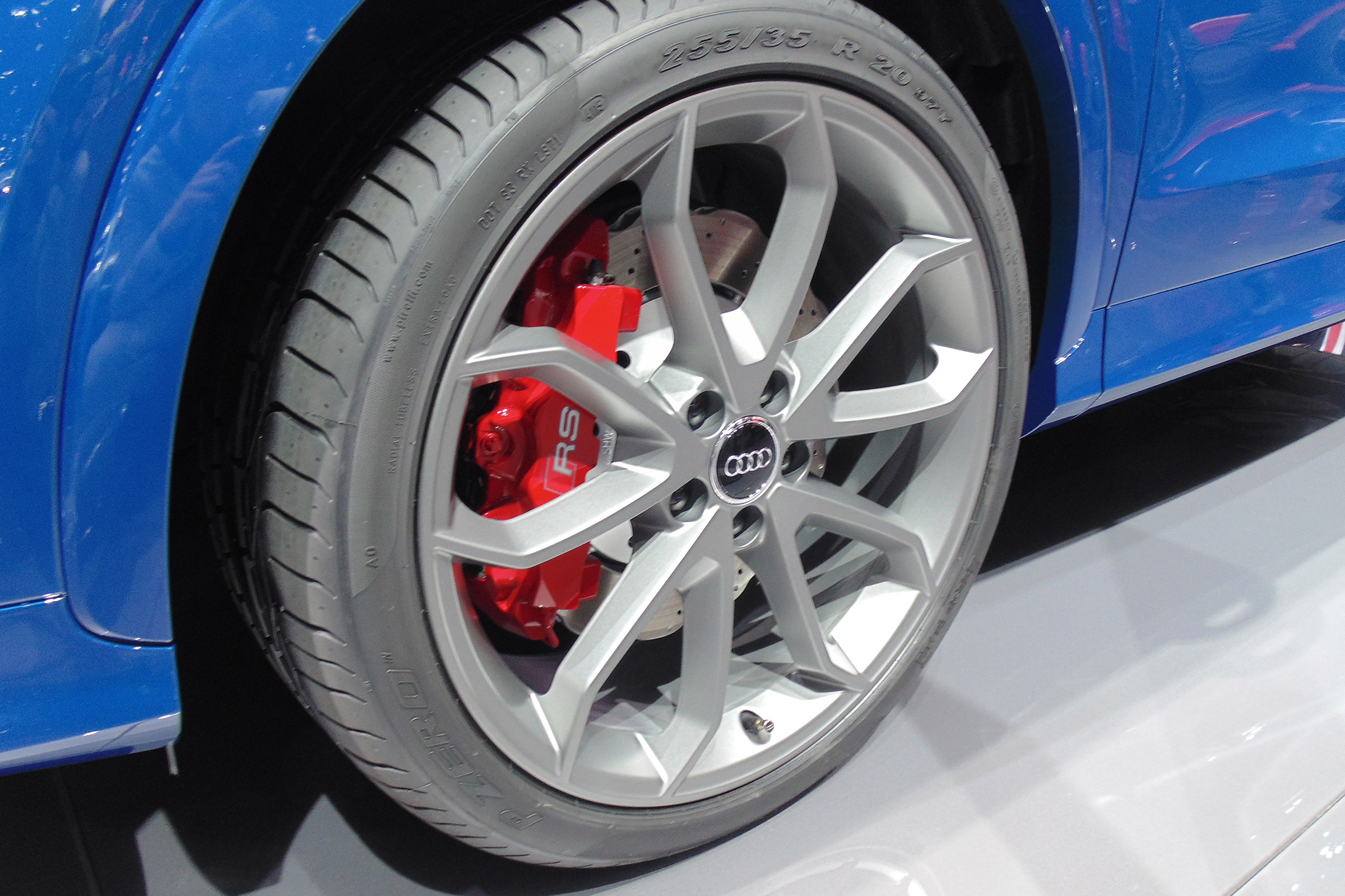 Audi RS Q3 Performance - Geneva show wheel