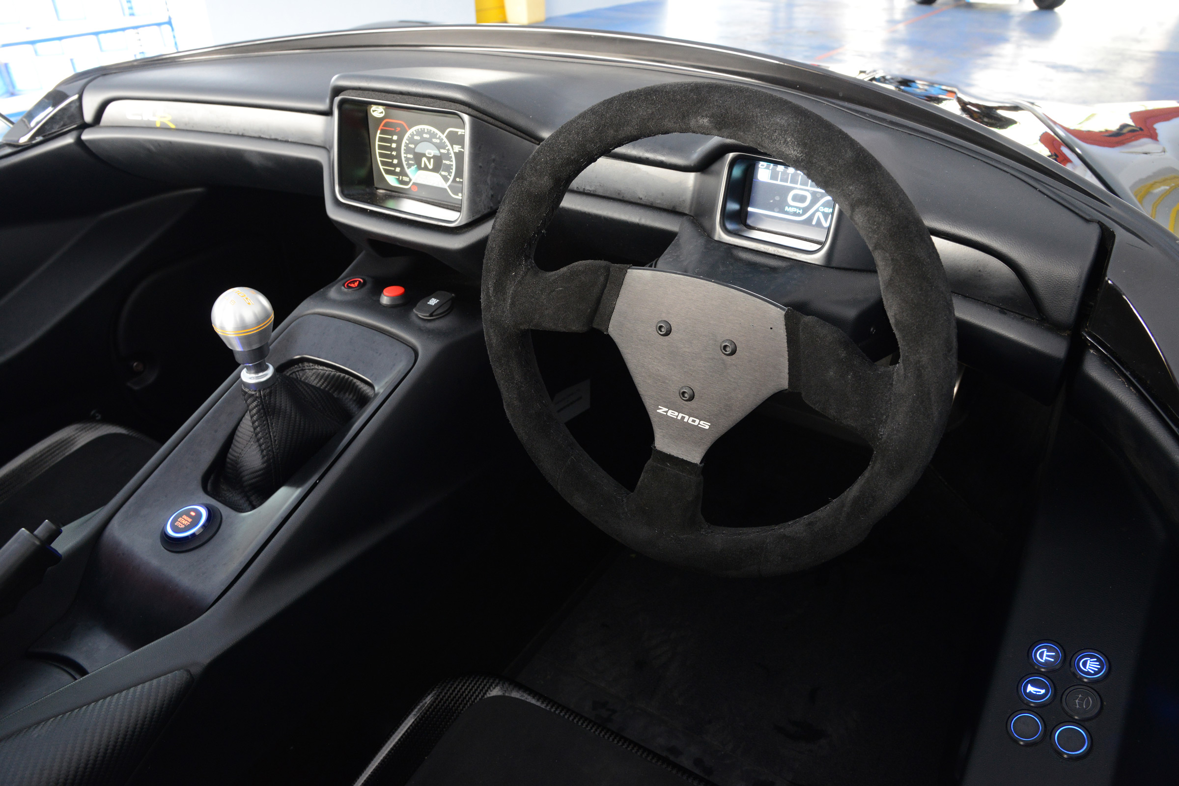 Zenos E10 review - interior