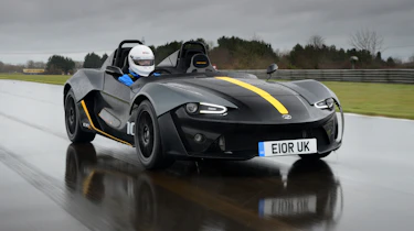 Zenos E10 review - front tracking