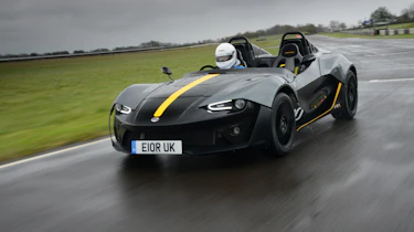 Zenos E10 review - front cornering 2