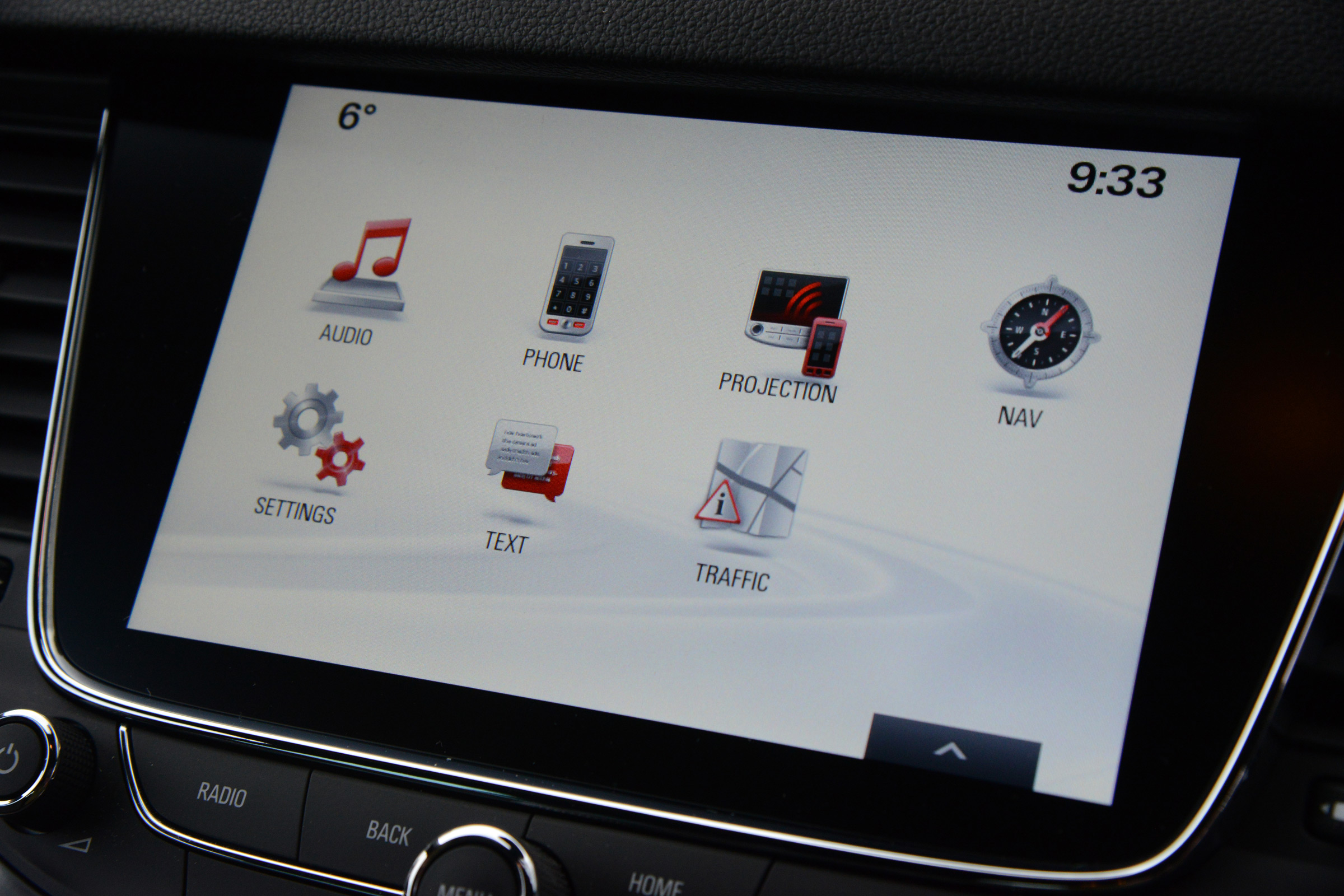 Vauxhall Astra Sports Tourer diesel 2016 - touchscreen