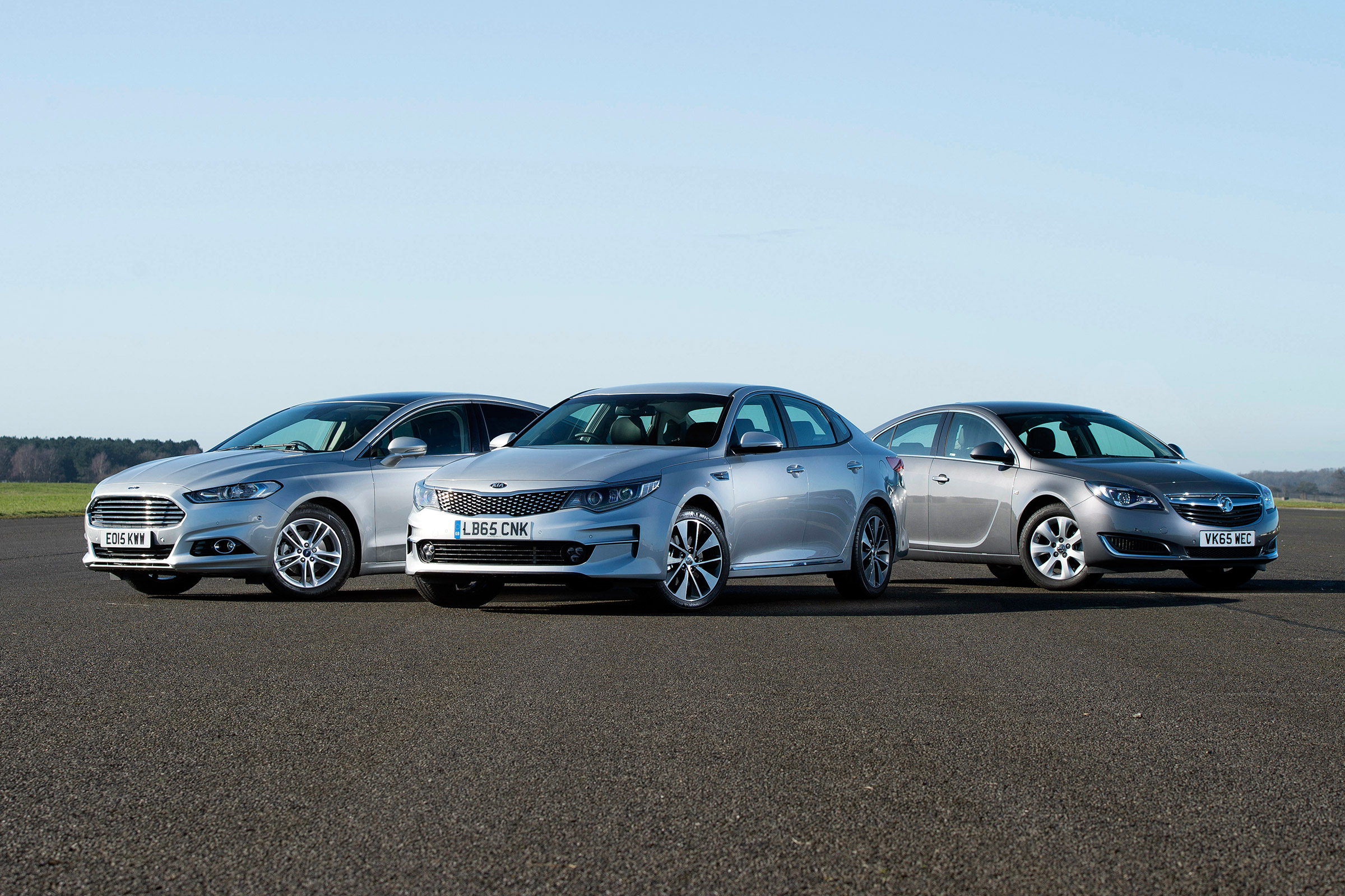 Kia Optima vs Ford Mondeo vs Vauxhall Insignia - header