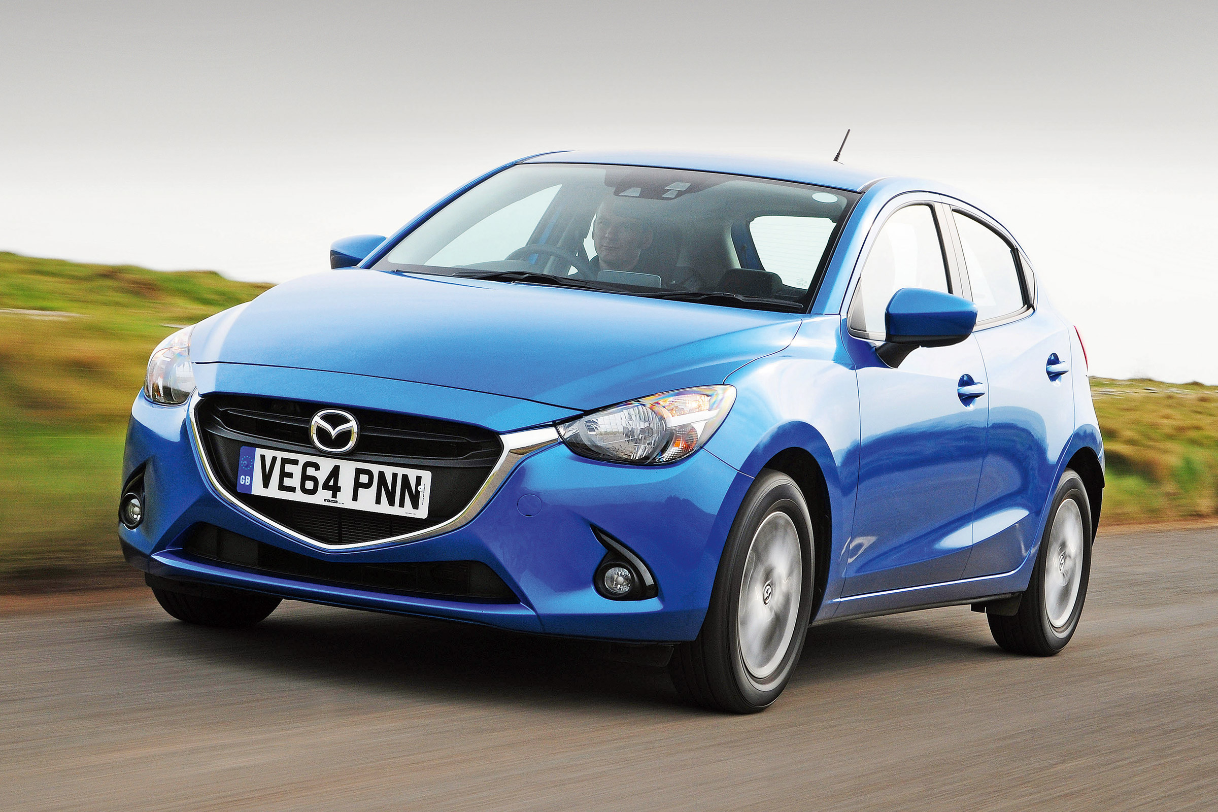 Mazda 2 - front