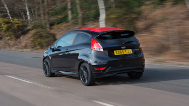 SEAT Ibiza SC FR vs Ford Fiesta Zetec S Black Edition - Fiesta rear tracking