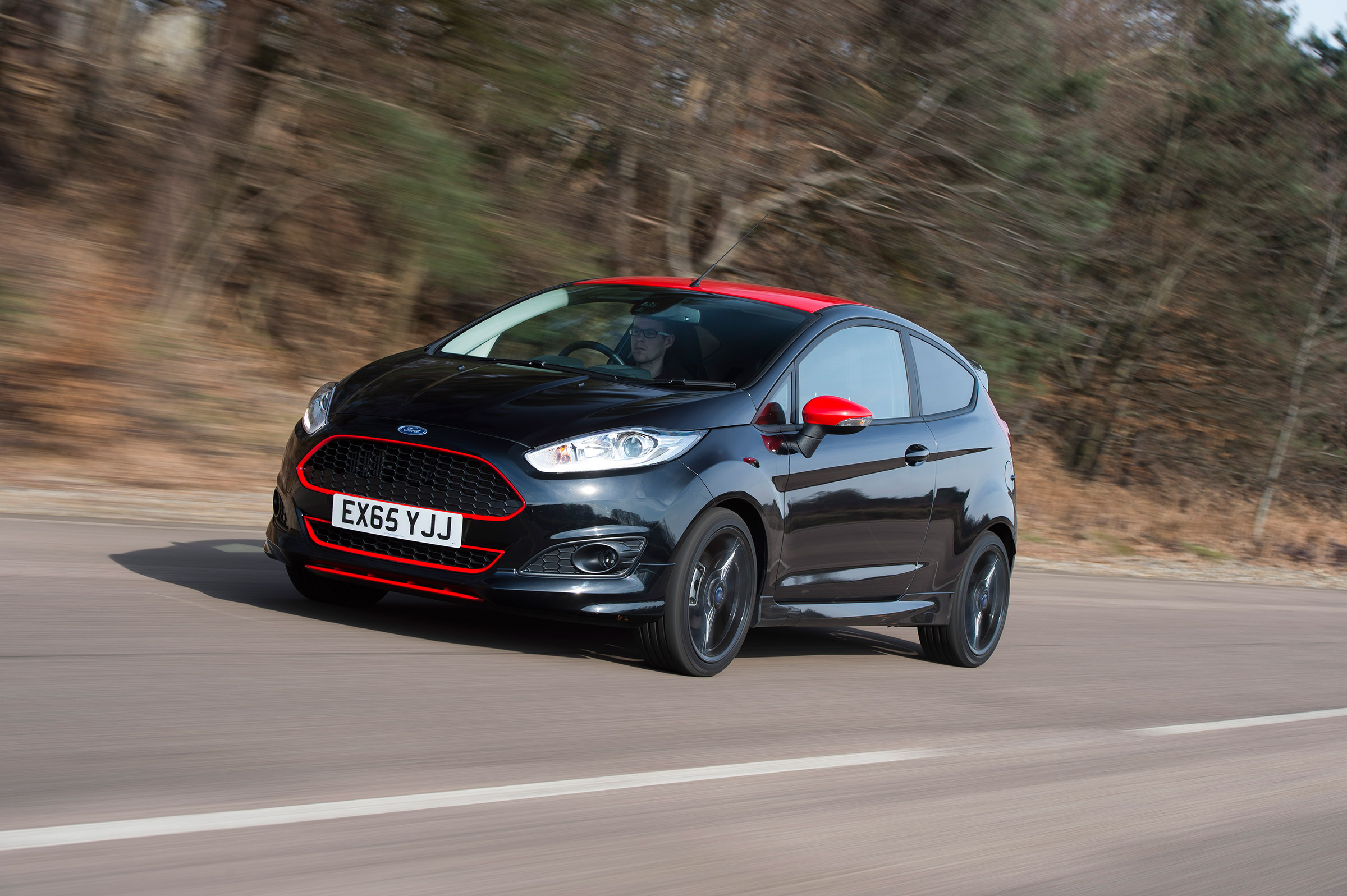 SEAT Ibiza SC FR vs Ford Fiesta Zetec S Black Edition - Fiesta front tracking