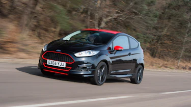 SEAT Ibiza SC FR vs Ford Fiesta Zetec S Black Edition - Fiesta front tracking