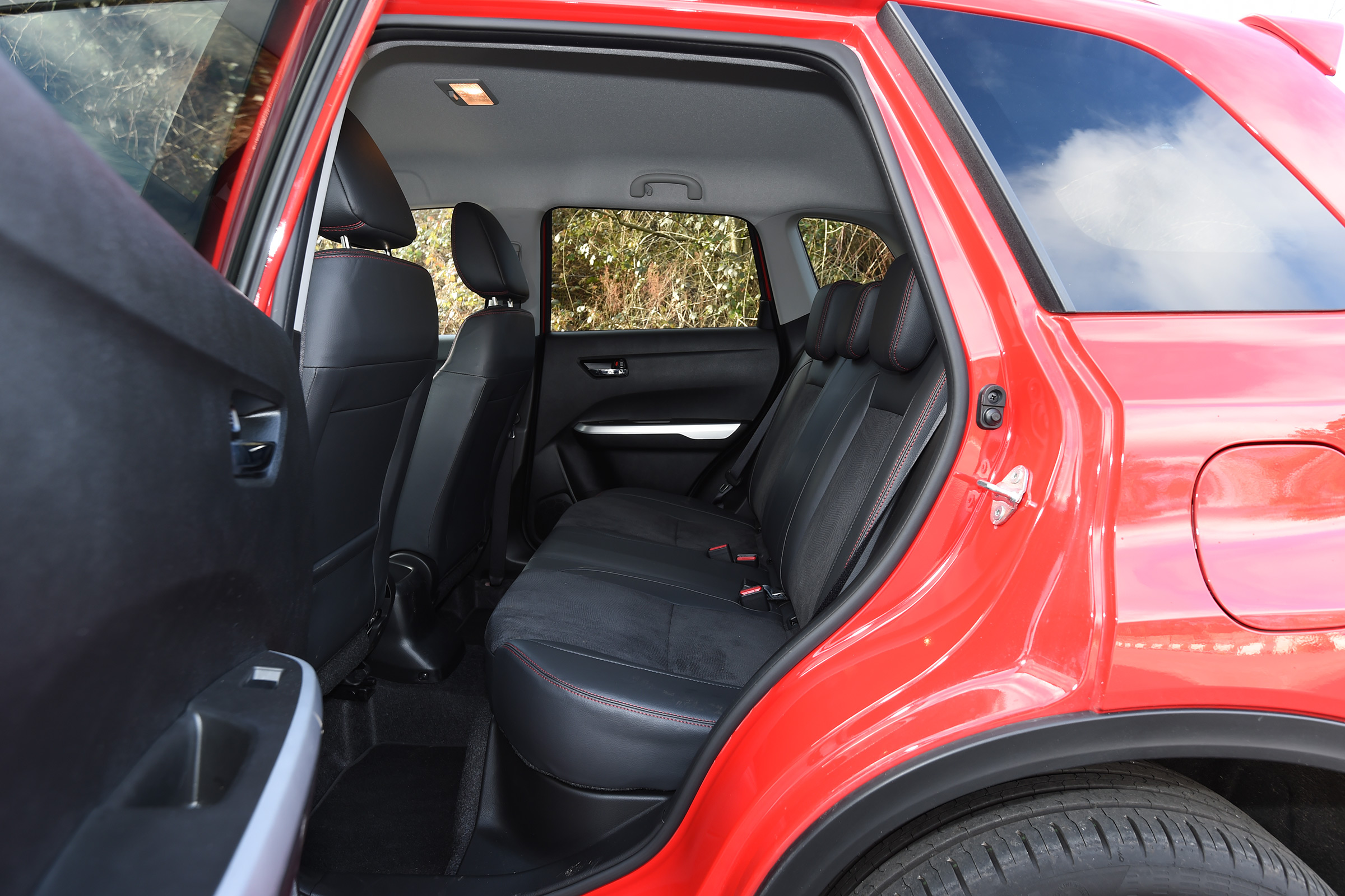 Suzuki Vitara S - rear seats