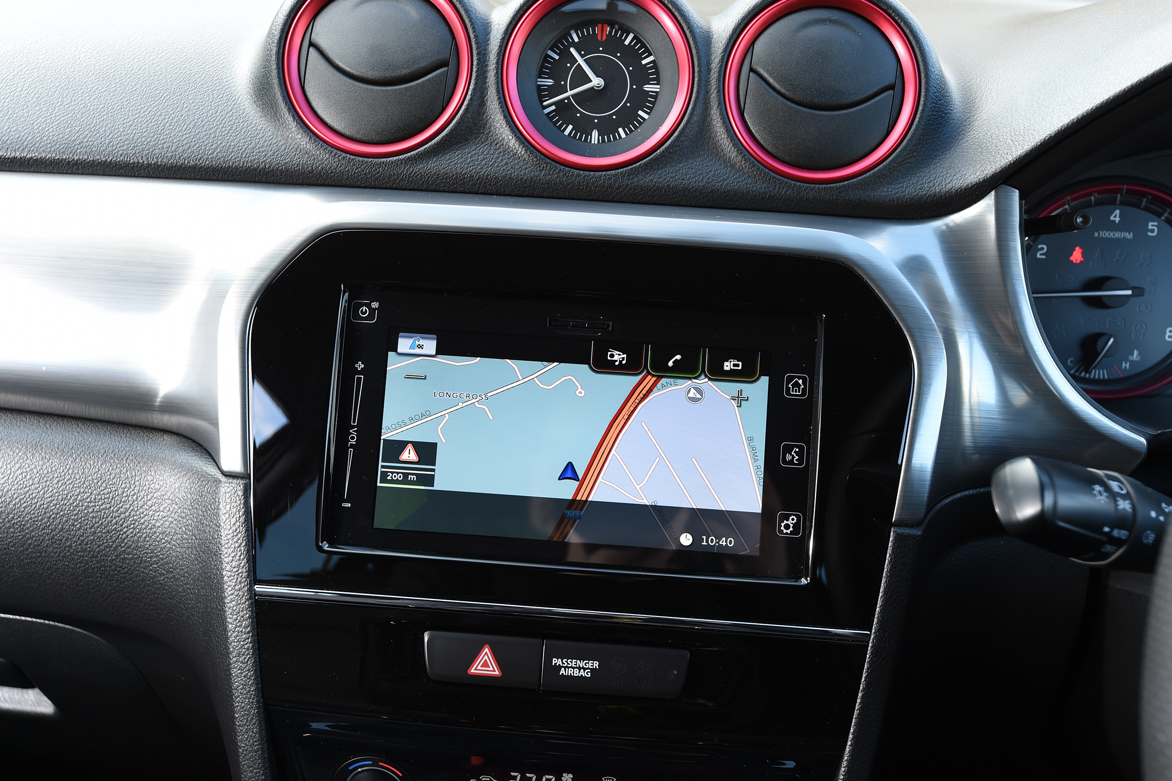 Suzuki Vitara S - infotainment