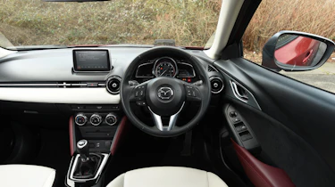 Mazda CX-3 - interior